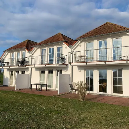 Moderne Ferienwohnung An Der Jasmund-therme * Neddesitz