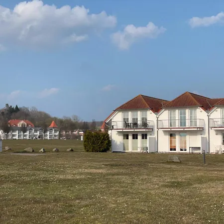 Lägenhet Moderne Ferienwohnung An Der Jasmund-therme